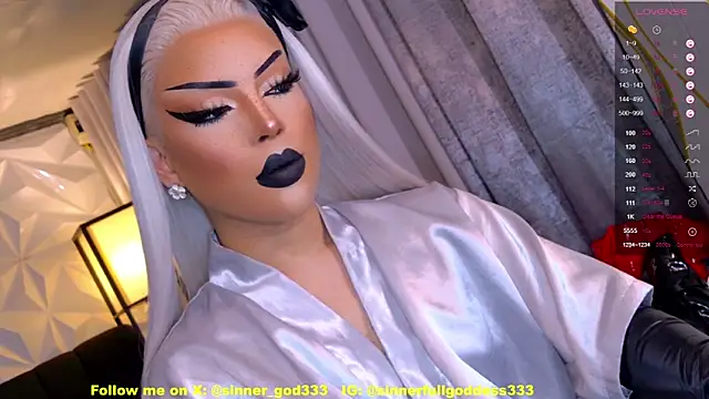 Snapshot of CherryHarper chatting on April 12, 2026, 11:15 am CherryHarper online show from April 12, 2026, 11:15 am