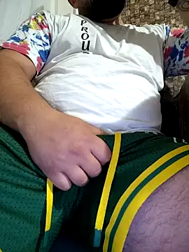 Snapshot of Dragos_01 chatting on October 1, 2025, 2:28 am Dragos 01 online show from October 1, 2025, 2:28 am