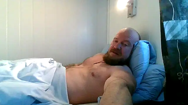 Snapshot of Real_viking chatting on March 1, 2026, 8:27 am Real viking online show from March 1, 2026, 8:27 am