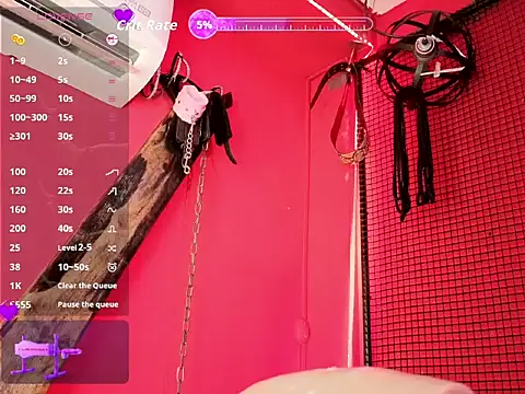 Snapshot of EVADANGERBDSM_ chatting on October 4, 2025, 11:30 am EVADANGERBDSM online show from October 4, 2025, 11:30 am