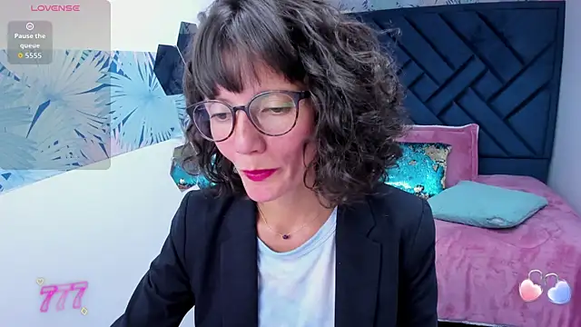 Valery More   online show from April 29, 2026, 5:30 pm