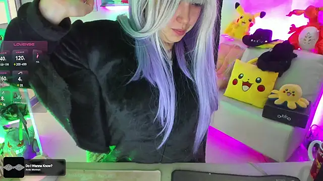 Snapshot of melody_neko777 chatting on October 1, 2025, 12:44 pm melody neko777 online show from October 1, 2025, 12:44 pm