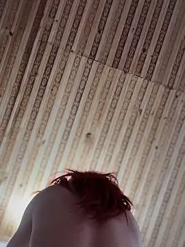 Snapshot of NICOLLE__12 chatting on October 9, 2025, 7:56 pm NICOLLE 12 online show from October 9, 2025, 7:56 pm