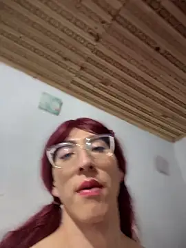 Snapshot of NICOLLE__12 chatting on October 15, 2025, 7:03 pm NICOLLE 12 online show from October 15, 2025, 7:03 pm