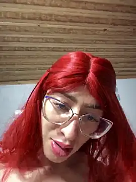 Snapshot of NICOLLE__12 chatting on November 7, 2025, 3:12 pm NICOLLE 12 online show from November 7, 2025, 3:12 pm