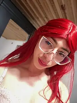 Snapshot of NICOLLE__12 chatting on February 27, 2026, 7:36 pm NICOLLE 12 online show from February 27, 2026, 7:36 pm