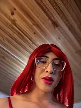 NICOLLE  12 online show from April 28, 2026, 7:52 pm