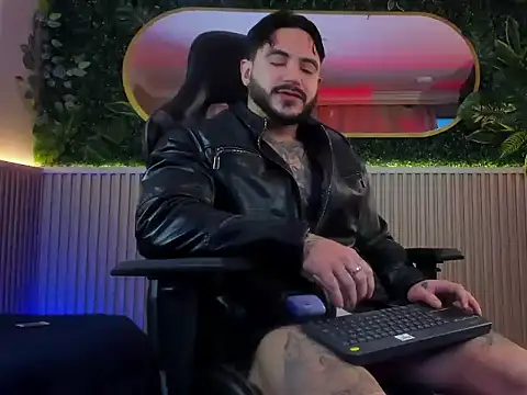 Snapshot of Dante_Dimarco chatting on November 14, 2025, 10:29 pm Dante Dimarco online show from November 14, 2025, 10:29 pm