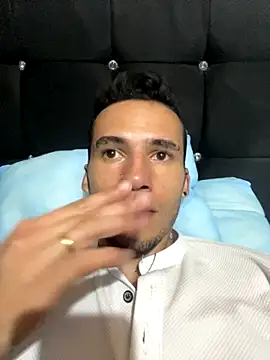 Snapshot of wiland_hot23 chatting on October 2, 2025, 5:14 am wiland hot23 online show from October 2, 2025, 5:14 am