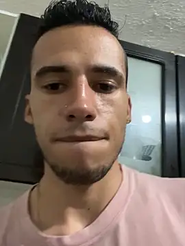 Snapshot of wiland_hot23 chatting on October 19, 2025, 4:46 am wiland hot23 online show from October 19, 2025, 4:46 am