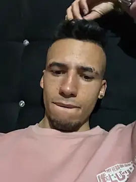 Snapshot of wiland_hot23 chatting on November 10, 2025, 1:48 am wiland hot23 online show from November 10, 2025, 1:48 am