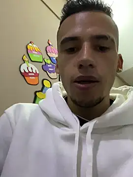 Snapshot of wiland_hot23 chatting on November 12, 2025, 4:02 am wiland hot23 online show from November 12, 2025, 4:02 am