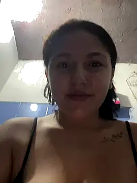 Snapshot of melissa_milkk chatting on October 16, 2025, 8:21 pm melissa milkk online show from October 16, 2025, 8:21 pm