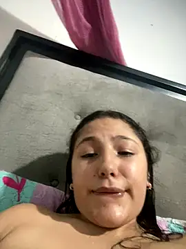 Snapshot of melissa_milkk chatting on November 13, 2025, 10:19 pm melissa milkk online show from November 13, 2025, 10:19 pm