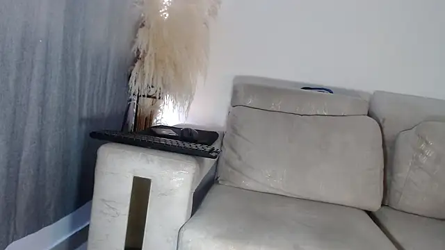 Adrew fox online show from October 15, 2025, 1:22 pm