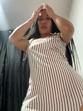 Amelia Rivas online show from June 15, 2026, 2:03 am