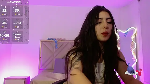 Snapshot of Ixchel_tay chatting on October 21, 2025, 3:18 am Ixchel tay online show from October 21, 2025, 3:18 am