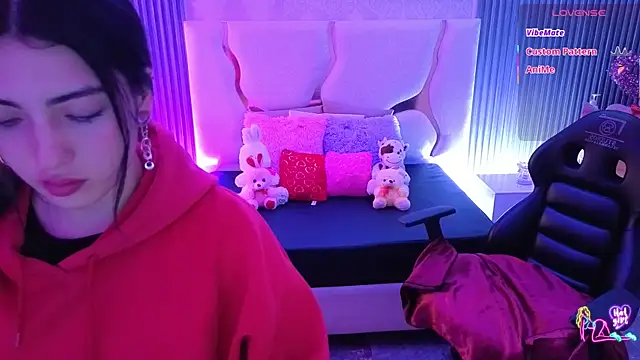 Ixchel tay online show from April 24, 2026, 3:20 am