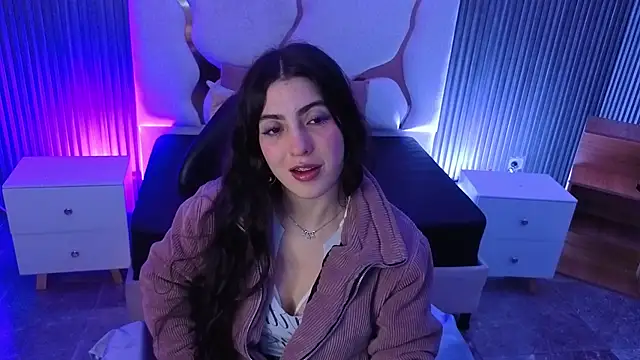 Ixchel tay online show from July 1, 2026, 4:47 am