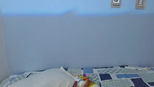 Snapshot of luna_hawks chatting on October 14, 2025, 3:40 am luna hawks online show from October 14, 2025, 3:40 am