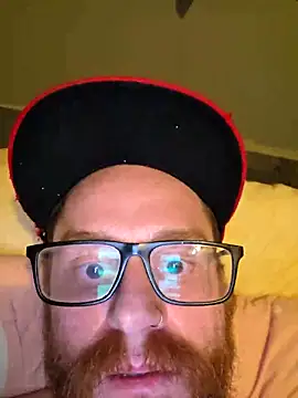 Hotmess12 online show from April 8, 2026, 6:35 am