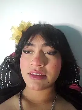 Snapshot of who_is_milyxx chatting on October 18, 2025, 11:33 am who is milyxx online show from October 18, 2025, 11:33 am