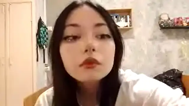 Snapshot of Beeping_Creature chatting on November 1, 2025, 4:09 pm Beeping Creature online show from November 1, 2025, 4:09 pm