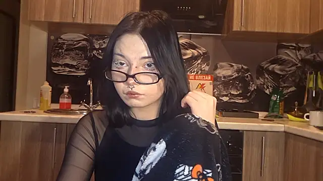 Beeping Creature online show from February 8, 2026, 6:11 pm