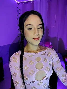 tamara vald online show from October 12, 2025, 8:52 pm