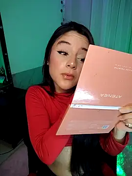 tamara vald online show from October 26, 2025, 8:48 pm