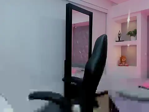 Snapshot of Maya_Rivers chatting on October 10, 2025, 4:22 am Maya Rivers online show from October 10, 2025, 4:22 am