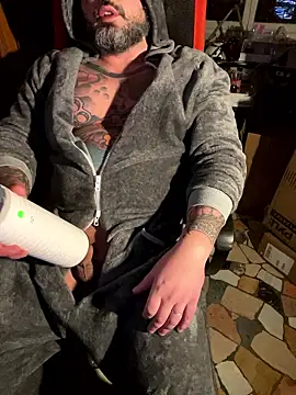 marcotatuatooo online show from January 8, 2026, 9:50 pm