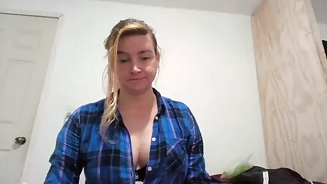 Snapshot of vagimosa chatting on October 22, 2025, 10:59 am vagimosa online show from October 22, 2025, 10:59 am