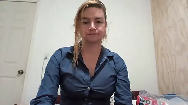 Snapshot of vagimosa chatting on October 27, 2025, 1:31 am vagimosa online show from October 27, 2025, 1:31 am