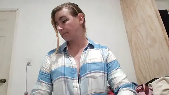 Snapshot of vagimosa chatting on October 28, 2025, 8:44 pm vagimosa online show from October 28, 2025, 8:44 pm