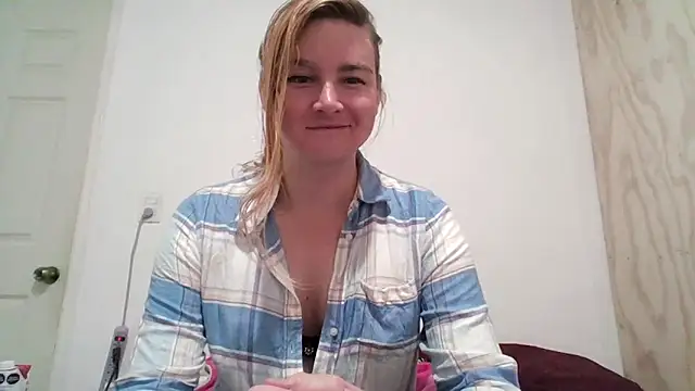 Snapshot of vagimosa chatting on November 6, 2025, 3:29 am vagimosa online show from November 6, 2025, 3:29 am