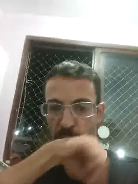 Snapshot of Art9i34art chatting on February 17, 2026, 4:09 am Art9i34art online show from February 17, 2026, 4:09 am