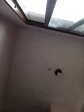 Snapshot of Art9i34art chatting on February 22, 2026, 12:04 pm Art9i34art online show from February 22, 2026, 12:04 pm