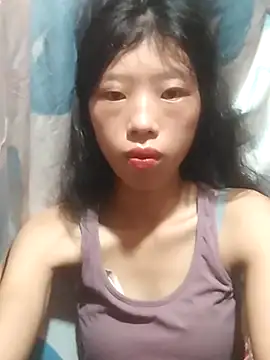 Khanhu xx online show from October 8, 2025, 11:02 pm