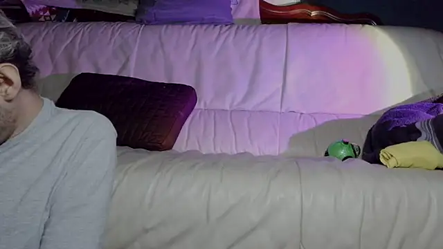highinhtxx online show from July 19, 2026, 1:53 am