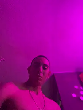 Snapshot of Tucloroformosexxx chatting on January 13, 2026, 7:19 pm Tucloroformosexxx online show from January 13, 2026, 7:19 pm