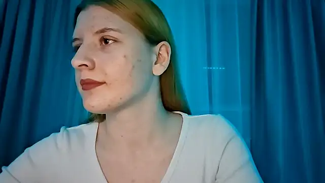 Snapshot of LynteriLain chatting on November 12, 2025, 7:46 pm LynteriLain online show from November 12, 2025, 7:46 pm