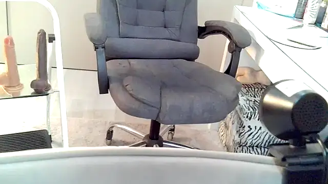 Snapshot of Jockstrap3x chatting on December 16, 2025, 1:16 pm Jockstrap3x online show from December 16, 2025, 1:16 pm