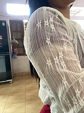 Gina999 online show from February 6, 2026, 7:02 am