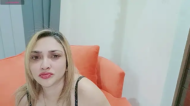 Snapshot of INDIANROMANCE chatting on June 24, 2026, 9:36 pm INDIANROMANCE online show from June 24, 2026, 9:36 pm