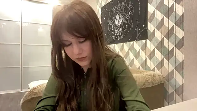 Snapshot of RebelKitsune chatting on October 9, 2025, 5:05 am RebelKitsune online show from October 9, 2025, 5:05 am