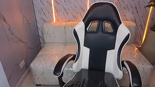 Terry tx online show from November 6, 2025, 1:12 pm