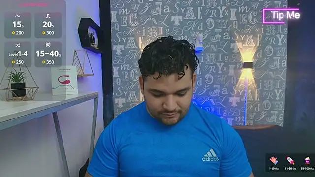 Snapshot of Adonis_Walker chatting on September 30, 2025, 6:24 pm Adonis Walker online show from September 30, 2025, 6:24 pm