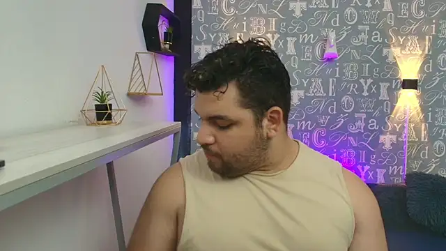 Snapshot of Adonis_Walker chatting on October 9, 2025, 7:34 pm Adonis Walker online show from October 9, 2025, 7:34 pm