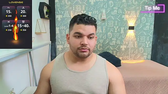 Snapshot of Adonis_Walker chatting on October 22, 2025, 6:51 pm Adonis Walker online show from October 22, 2025, 6:51 pm